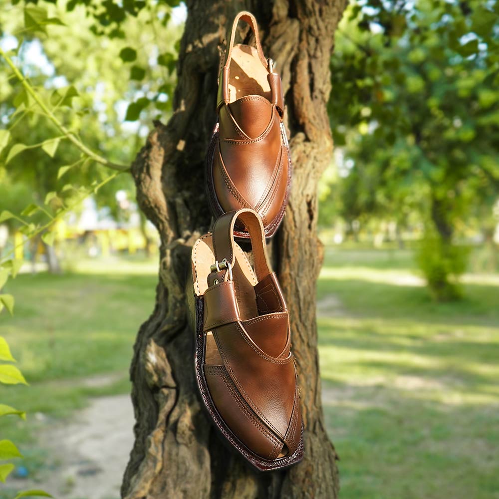 Quetta Norozi Chappal Brown