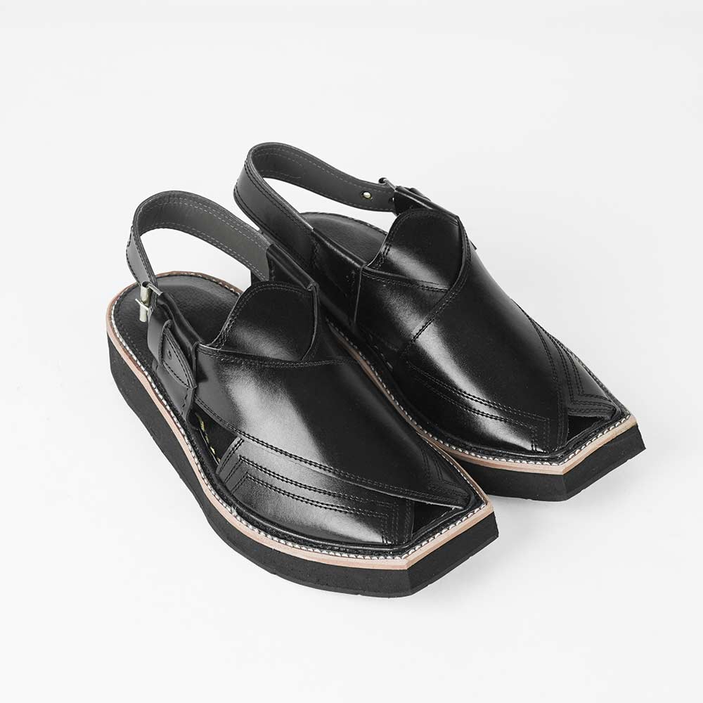 Kaptan chappal Black