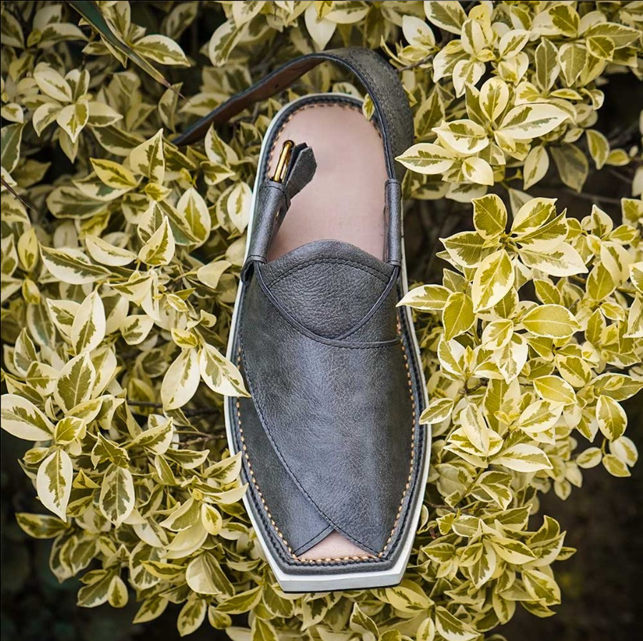 Gray Smart Kaptan Chappal